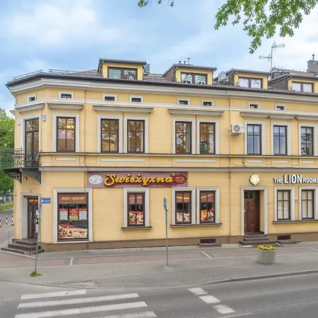 The Lion -apartamenty Z Aneksami Kuchennymi