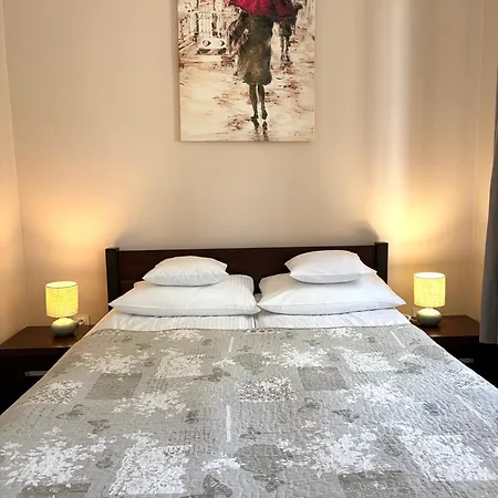 The Lion -apartamenty Z Aneksami Kuchennymi Apartment Ustron