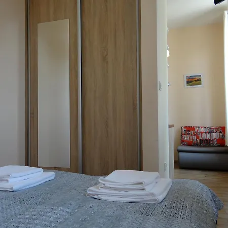 The Lion -apartamenty Z Aneksami Kuchennymi